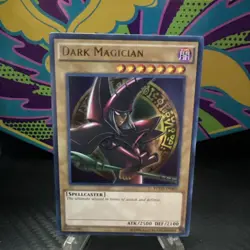 Yu-Gi-Oh! TCG Dark Magician Ultra Rare Card YGLD-ENB02 - Image 1