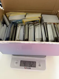 Pokemon TCG 4.3 lb Random Mixed Card Lot Bulk English and Japanese - Image 5