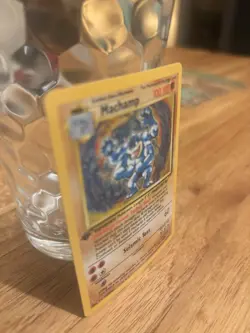 Machamp 008/102 Base Set 1st Edition Holo Rare 100 HP English Pokemon Card - Image 3