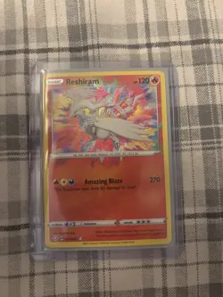 Reshiram Amazing Rare Shining Fates 017/072 NM Holo 2021 Pokemon - Image 1