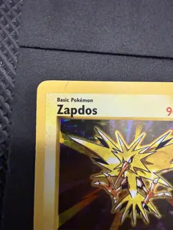 Zapdos 16/102 Holo Rare Base Set (Shadowless) Pokemon Card - Image 3