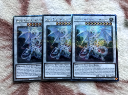 YU-GI-OH! X3 BLUE-EYES SPIRIT DRAGON - RA02-EN030 - QUARTER CENTURY (EU PRINTS) - Image 1