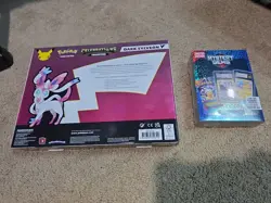 Pokemon TCG: Celebrations Collection Box [Dark Sylveon V ) 820650809392 - Image 3