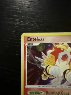 Entei Secret Wonders 4/132 Holo Card TCG 2007 MP/LP Condition - Image 2