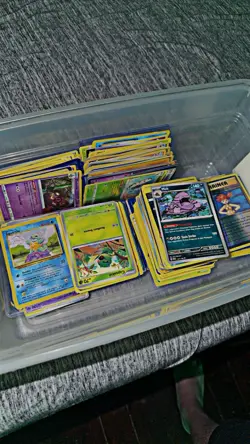 200+ Card Lot Base Vintage To Modern Pokemon Holo’s, Reverse Holo, Commons - Image 1