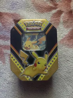 Pokemon Trading Card Game: Pikachu V Powers Tin 2021 4 Packs 820650807794 - Image 1