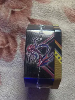 Pokemon Trading Card Game: Pikachu V Powers Tin 2021 4 Packs 820650807794 - Image 3