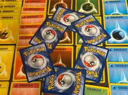 Pokemon TCG Energy Cards Bundle 35x Base Set 1999 & 2000 WOTC Vintage Job Lot - Image 2