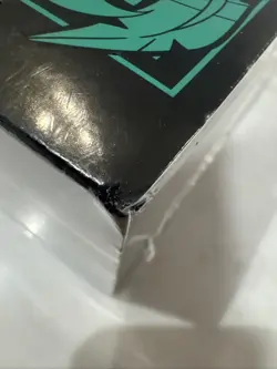 Pokemon Sword & Shield Evolving Skies Elite Trainer Box With Small Corner Dents - Image 4