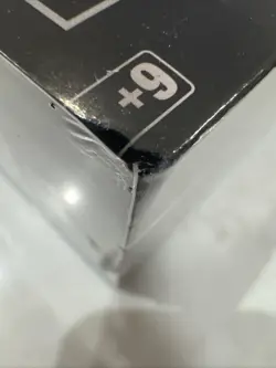 Pokemon Sword & Shield Evolving Skies Elite Trainer Box With Small Corner Dents - Image 5