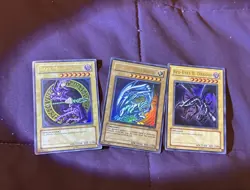 Yu-Gi-Oh Blue Eyes White Dragon SDK, Dark Magician SDY, Red Eyes B Dragon SDJ LP - Image 1
