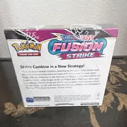 Pokemon TCG Sword & Shield Fusion Strike Booster Box Sealed English 2021 - Image 4