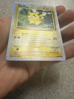 Pikachu 86/110 Legendary Collection Reverse Holo LP DMG/BACK SCRATCH. NO CREASES - Image 4
