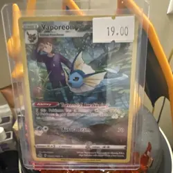 Pokemon TCG Vaporeon Sword & Shield: Brilliant Stars TG02/TG30 Holo Secret Rare - Image 1