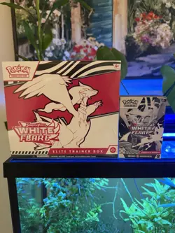 Pokemon Scarlet & Violet White Flare Elite Trainer Box Booster Bundle Promo - Image 1