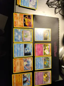 Lot Of 50 Pokemon Cards - Image 5