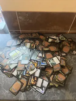 Magic: The Gathering Deckmaster Card Bundle - 100+ Cards All Unchecked - Image 1