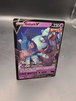 Pokemon TCG Golurk V Evolving Skies 070/203 Holo Ultra Rare - Image 2