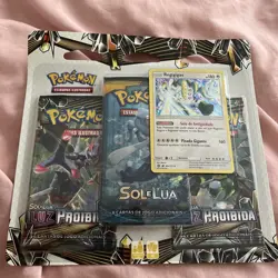Pokemon Sun & Moon Forbidden Light Regigigas 3Pack Blister Set Brazilian Version - Image 1