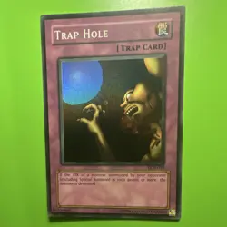 Konami Yu-Gi-Oh! Trap Hole LOB-058 Legend of Blue Eyes White Dragon Super Rare - Image 1