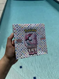 Pokemon TCG: Scarlet & Violet - 151 Booster Box - 20 Packs 4521329346038 - Image 1