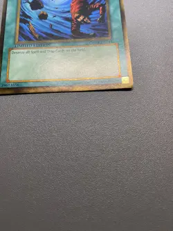 Yu-Gi-Oh! Heavy Storm Ultra Rare Limited Edition GLD1-EN031 HP DAMAGED - Image 2