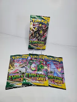 Pokemon TCG Sword & Shield Evolving Skies 1x Booster Pack - Sealed Random Art - Image 1