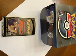2000 Pokemon TCG Team Rocket 1st Edition Factory Sealed Booster Pack (Giovanni) - Image 2