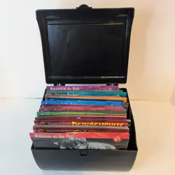 Weird N Wild Creatures Large Cards and Carrying Case Groups 1-8 555 Total Cards - Image 1