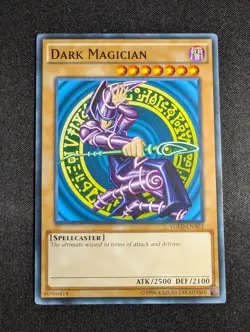 Yugioh - Dark Magician YGLD-ENA03 Unlimited Edition Common NM - Image 1
