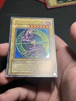 Yugioh Dark Magician SDY-006 FULL FOIL BLEED Unlimtied MP Holo Ultra Rare - Image 5