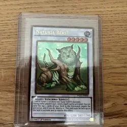 YUGIOH NATURIA BEAST PGL2-EN086 1ST GOLD NM - Image 1