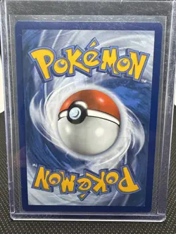 Pikachu 005/025 Holo - SwSh: Celebrations Pokemon TCG 2021 - Image 2