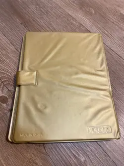 Vtg Pokemon Toy Site TCG Gold Collectors Card Album Binder Only Holds 80 - Image 2