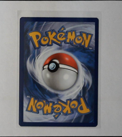 Pokemon Tcg Celebrations Pikachu 005/025 25th anniversary stamped NM condition - Image 3