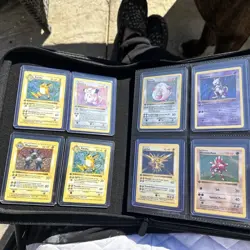 Pokemon 1st Edition Base Set Shadowless Pokemon Cards LP-HP + Shadowless ZARD - Image 1