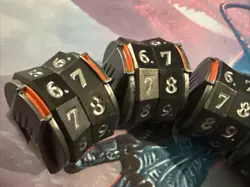 MTG Magic 1x Commander Anthology II Planeswalker Ratcheting 99 Life Dice Counter - Image 2