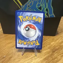 Pokemon TCG S-Chinese Mew 025/024 CSDC Pokeball Gift Box Gold NM Sword & Shield - Image 2