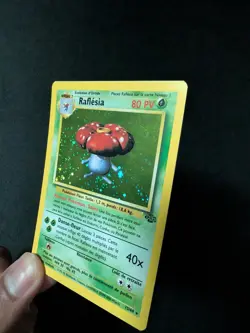 [LP+] Pokemon Vileplume Raflesia #15/64 French Jungle Holo Foil Rare - Image 4