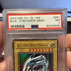 Yugioh Blue Eyes White Dragon SDK-001 PSA 7 - Image 2