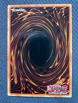 Yugioh Breaker the Magical Warrior Limited Edition Gold Ultra R GLD1-EN014 LP/NM - Image 2