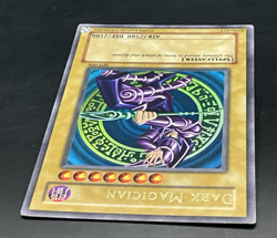 Yu-Gi-Oh! TCG Dark Magician SDY-006 Ultra Rare Card Lightly Played - Image 3