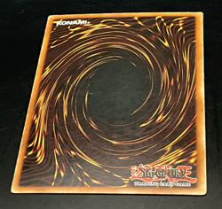 Yu-Gi-Oh! TCG Dark Magician SDY-006 Ultra Rare Card Lightly Played - Image 5