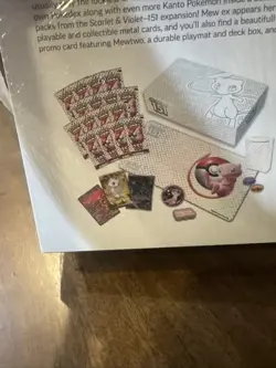 Pokemon TCG: Scarlet & Violet 151 Ultra-Premium Collection Box - 16 Packs 820650855412 - Image 4