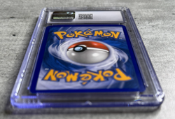 Pokemon Card Yanma Reverse Holo CGC 9.5 Mint+, EX Unseen Forces 50/115, 2005 (1) - Image 3