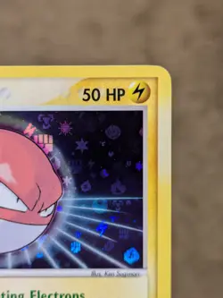 Pokemon Voltorb [Reverse Holo] 85/112 Fire Red & Green Leaf - Image 5