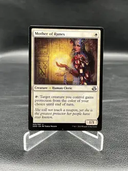 Duel Decks: Elspeth vs. Kiora #20 Mother of Runes - Image 1