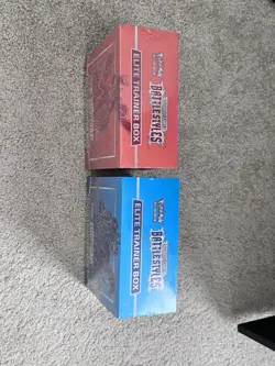 Pokemon Sword & Shield Battle Styles Elite Trainer Box ETB (Red and Blue set) - Image 3