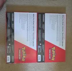 Pokemon TCG Scarlet and Violet Black Bolt White Flare Binder Collection Sealed - Image 2