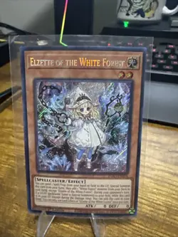 x1 Elzette of the White Forest - INFO-EN014 - Secret Rare - 1st Edition Yu-Gi-Oh - Image 1